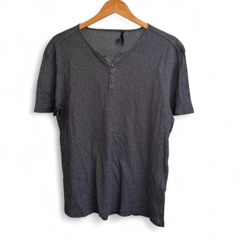 John Varvatos Heather Gray Henley Tee Men’s L Short Sleeve Luxury Minimalist